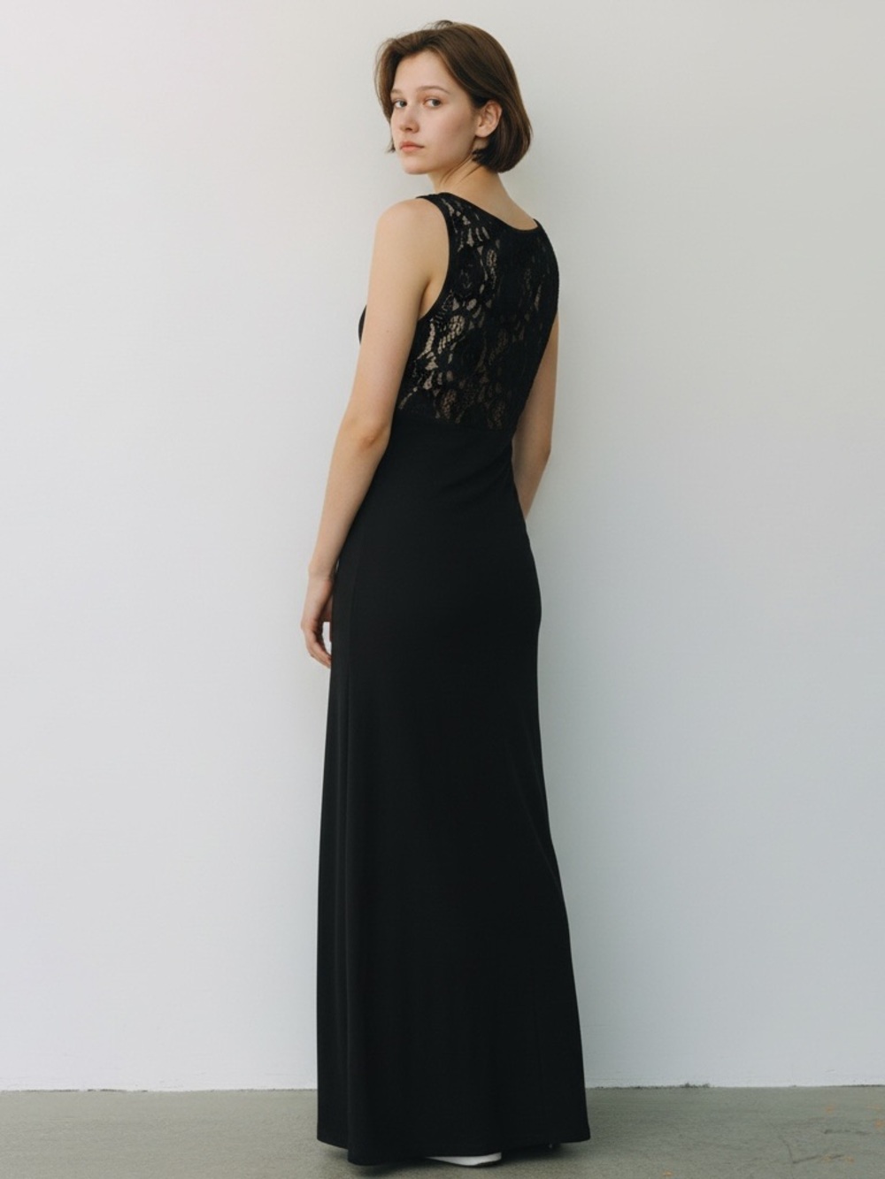 Black Lace-Back Sleeveless Maxi Dress